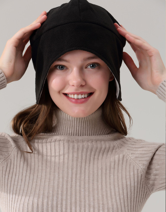 The Radia Smart® Hat Beanie (Black) offers EMF protection with silver-lined Faraday fabric that blocks RF, 5G, and wireless radiation. Designed to support fertility and overall wellness, it reduces harmful exposure while providing a comfortable, breathable fit. Perfect for daily wear, this stylish beanie combines modern design with powerful shielding to help protect your head from everyday electromagnetic stressors.